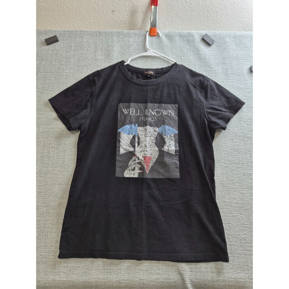 Well Known Studios T Shirt Men Medium Black Cotton Graphic Print Logo Streetwear